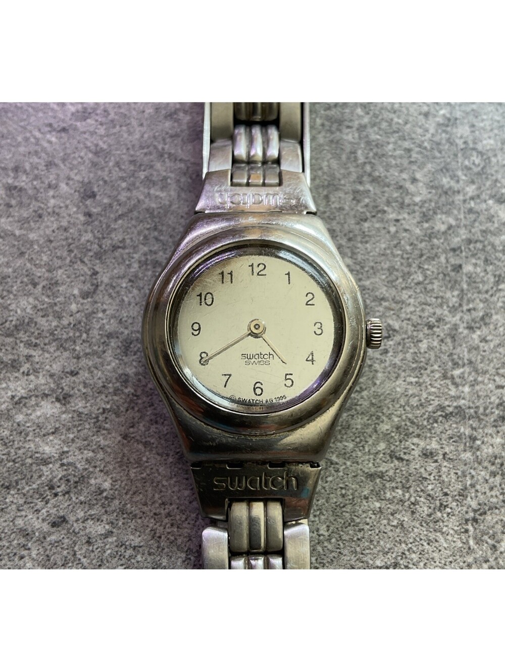 Vintage Swatch Irony Womens Watch AG1995 24mm Silver Tone Case & Band A20